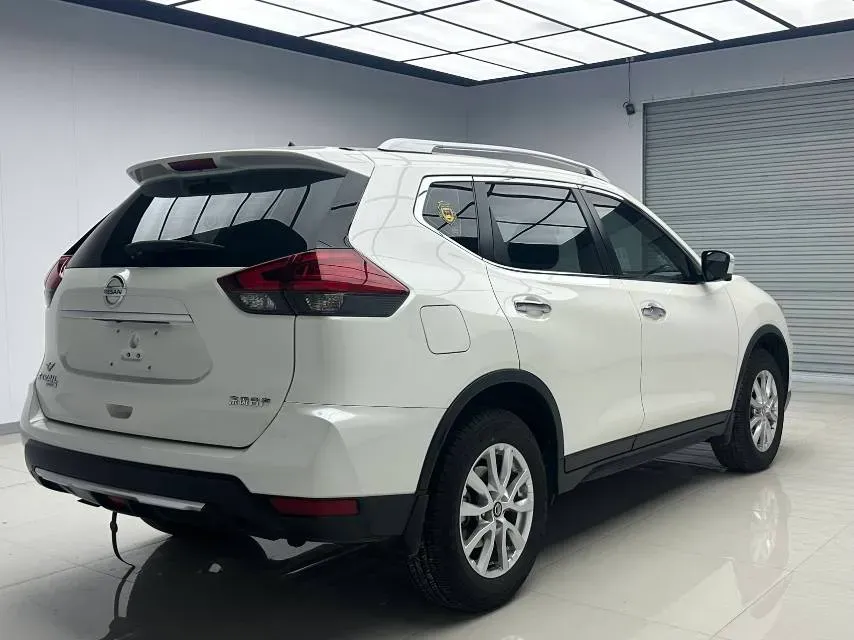 2022 Nissan X-Trail 2.0L 151HP L4 CVT,autocango,china used car exporter,china ev exporter,chinese used car exporter,chinese used ev exporter