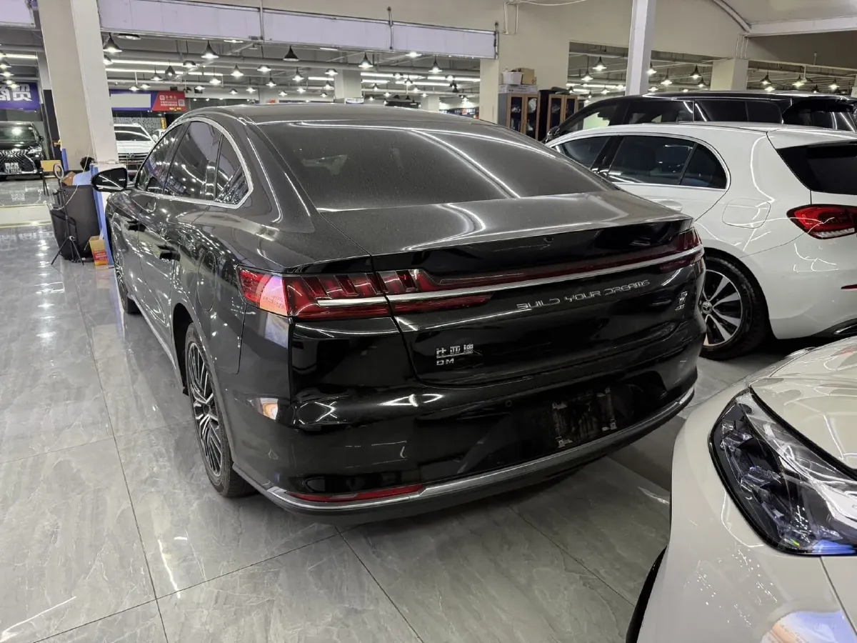 2020 WEY VV7 2.0T 227HP L4 7DCT PHEV,autocango,china used car exporter,china ev exporter,chinese used car exporter,chinese used ev exporter