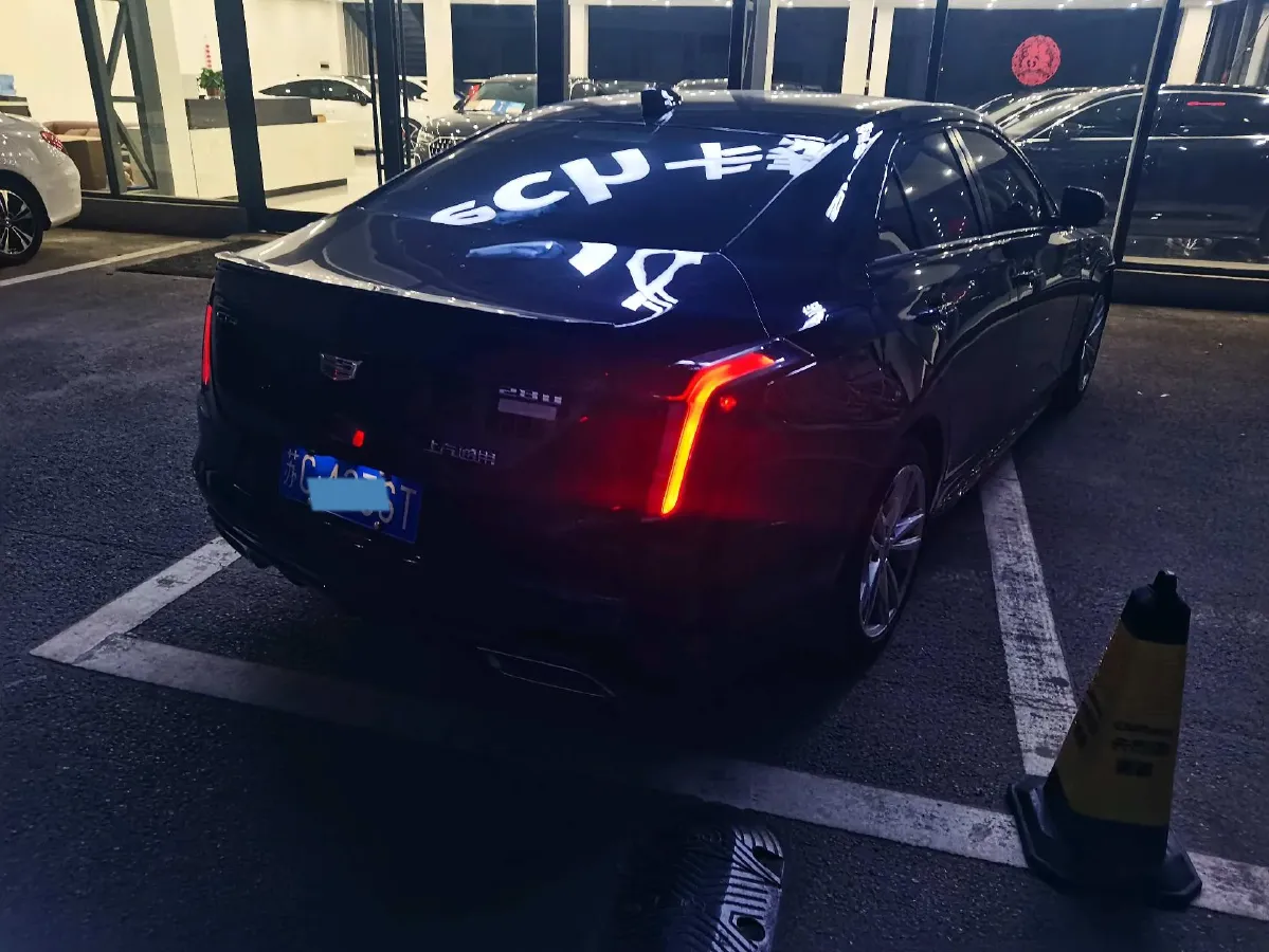 2021 Cadillac CT4 2.0T 237HP L4 8AT,autocango,china used car exporter,china ev exporter,chinese used car exporter,chinese used ev exporter