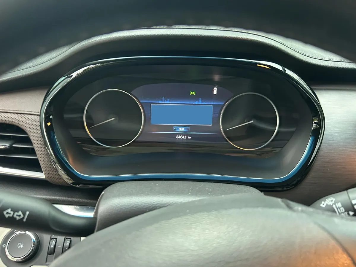 2022 Buick GL8 2.0T 237HP L4 9AT,autocango,china used car exporter,china ev exporter,chinese used car exporter,chinese used ev exporter