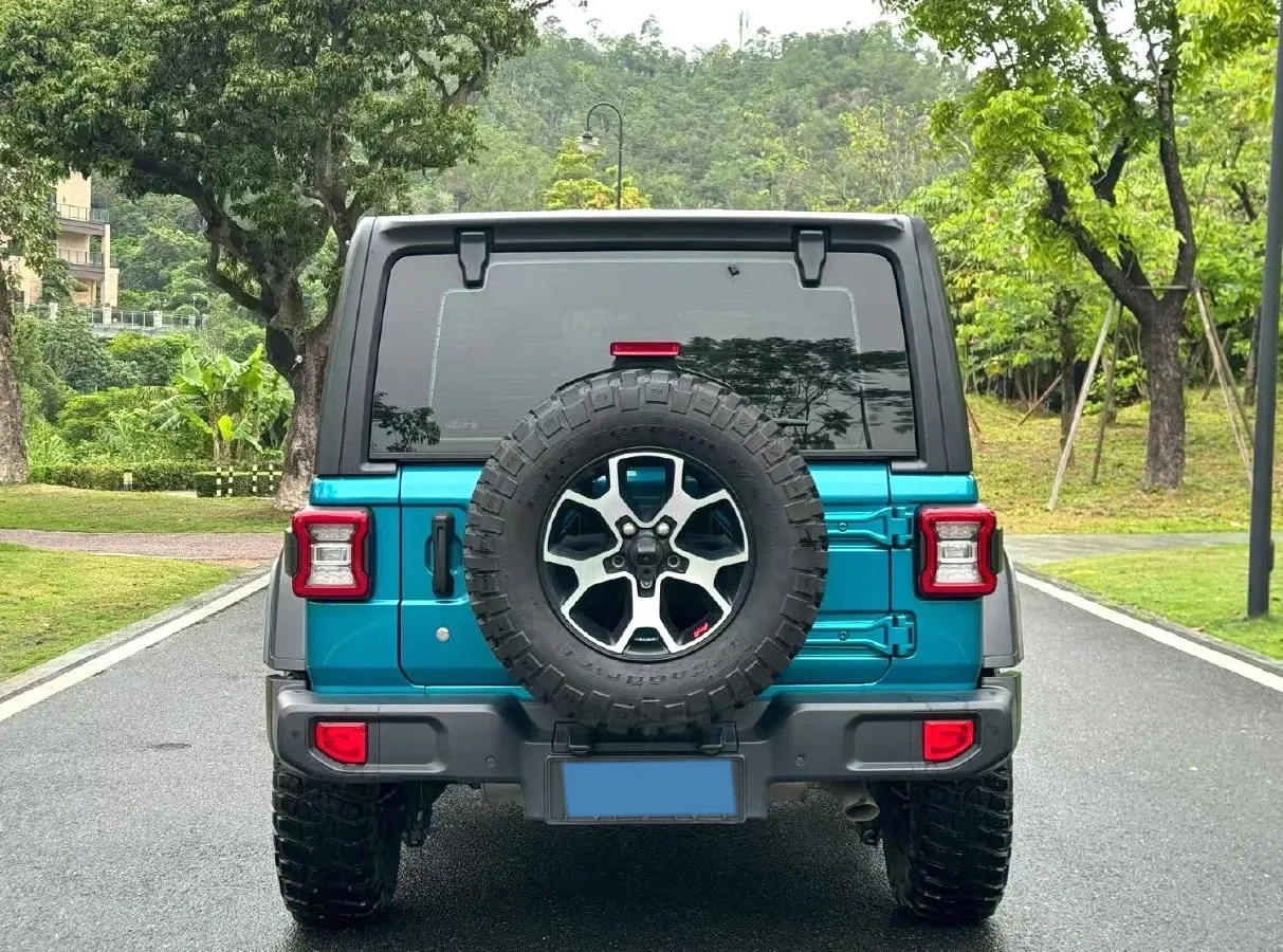 2019 Jeep Wrangler 2.0T 266HP L4 8AT,autocango,china used car exporter,china ev exporter,chinese used car exporter,chinese used ev exporter