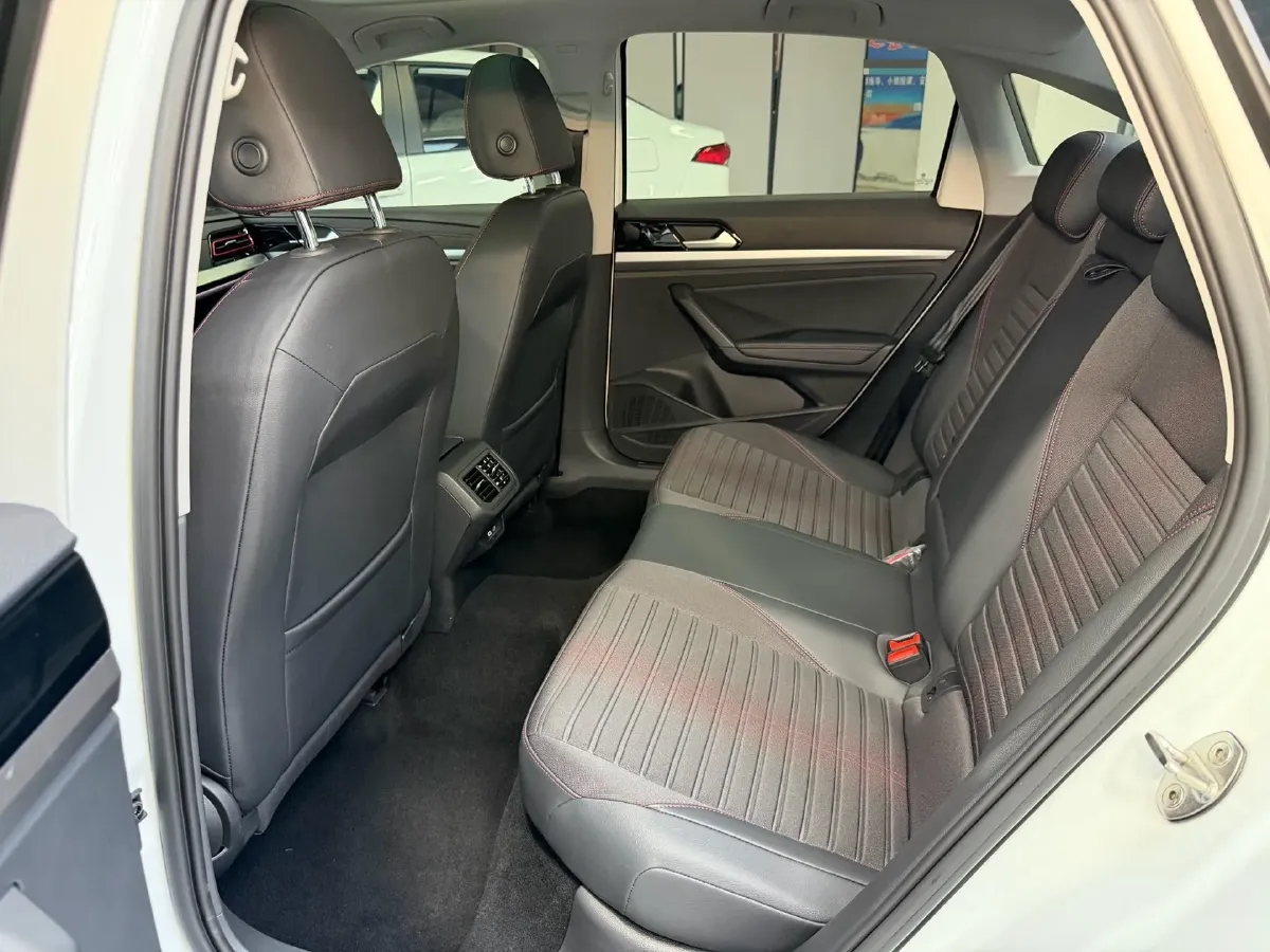 2023 Volkswagen Lavida 1.4T 150HP L4 7DCT,autocango,china used car exporter,china ev exporter,chinese used car exporter,chinese used ev exporter