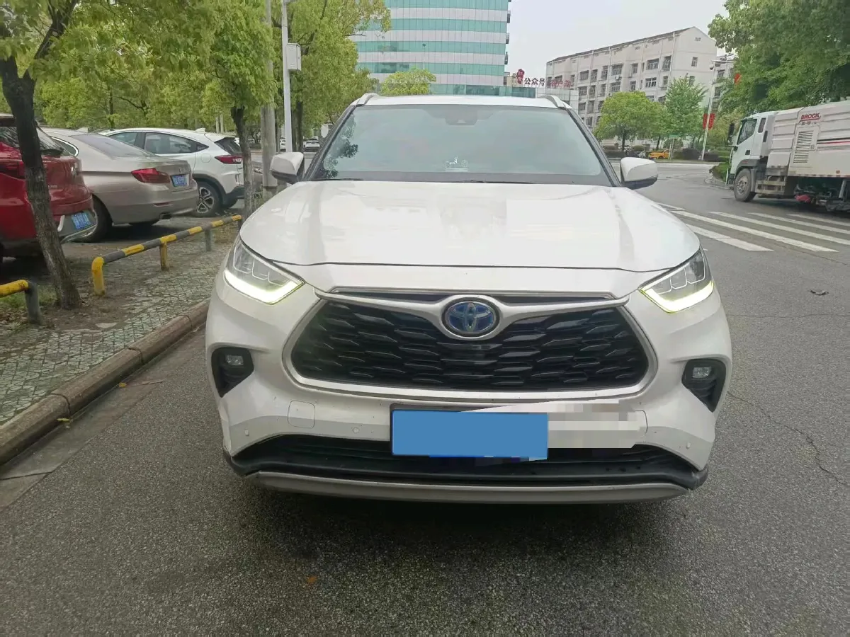 2022 Toyota Highlander 2.5L 192HP L4 E-CVT Hybrid,autocango,china used car exporter,china ev exporter,chinese used car exporter,chinese used ev exporter