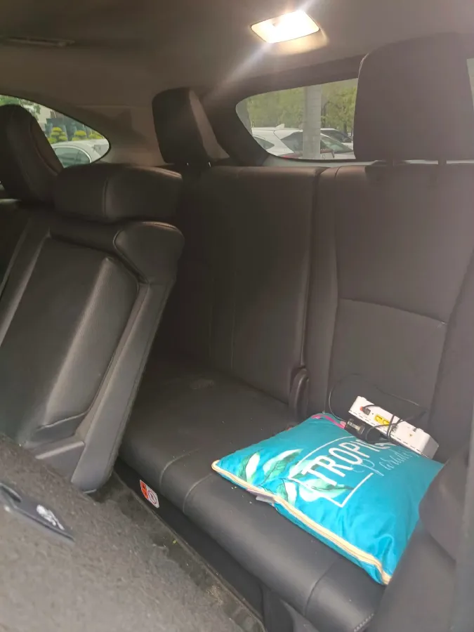 2022 Toyota Highlander 2.5L 192HP L4 E-CVT Hybrid,autocango,china used car exporter,china ev exporter,chinese used car exporter,chinese used ev exporter