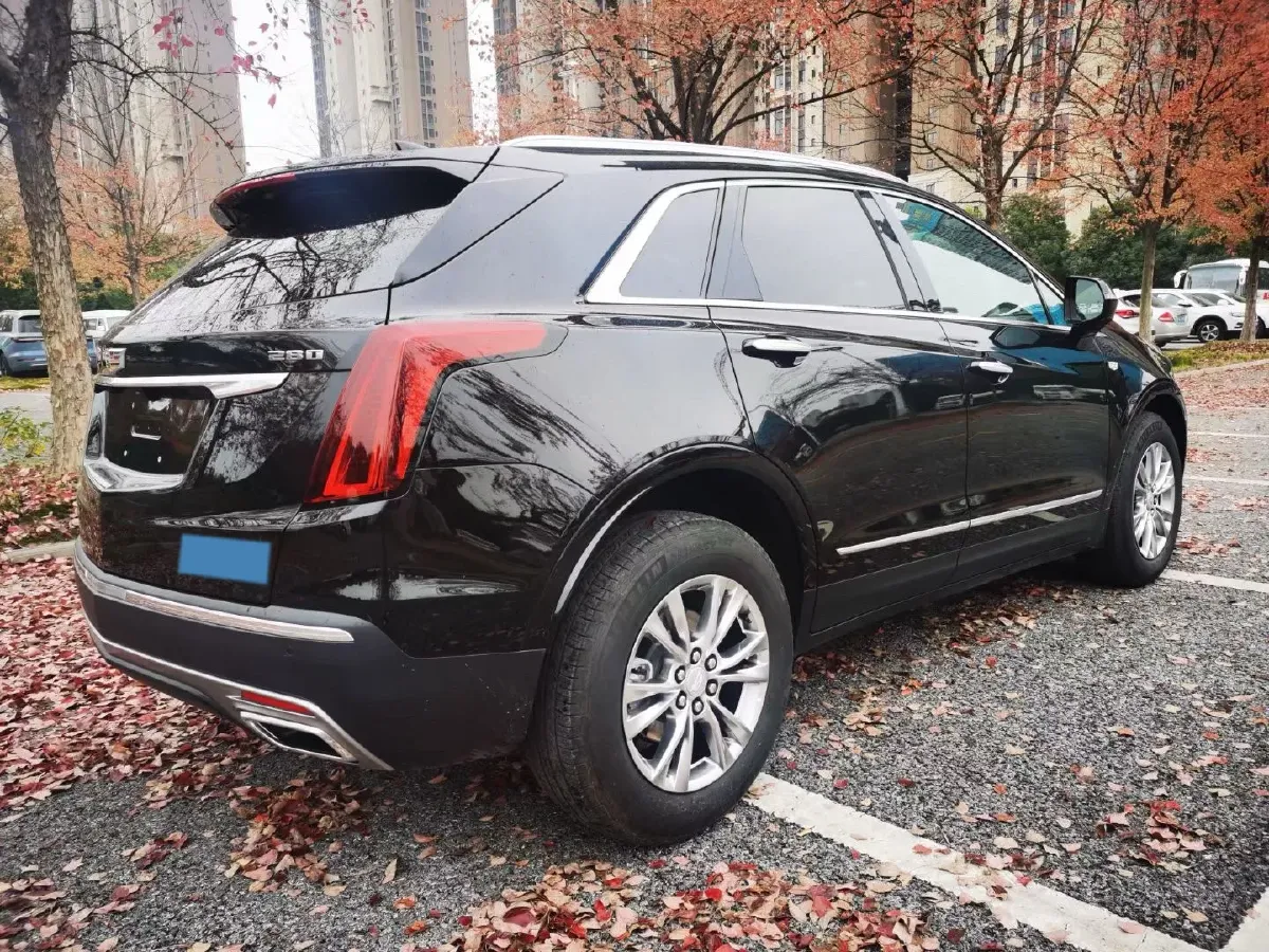 2021 Cadillac XT5 2.0T 237HP L4 9AT,autocango,china used car exporter,china ev exporter,chinese used car exporter,chinese used ev exporter