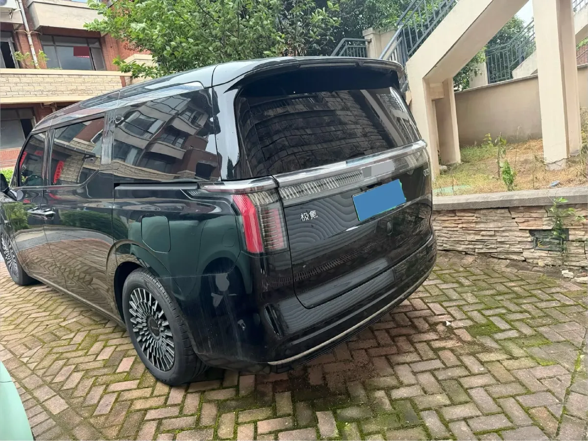 2024 Zeekr 009 BEV 108KWH,autocango,china used car exporter,china ev exporter,chinese used car exporter,chinese used ev exporter