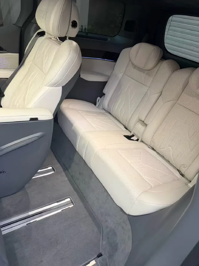 2024 Zeekr 009 BEV 108KWH,autocango,china used car exporter,china ev exporter,chinese used car exporter,chinese used ev exporter