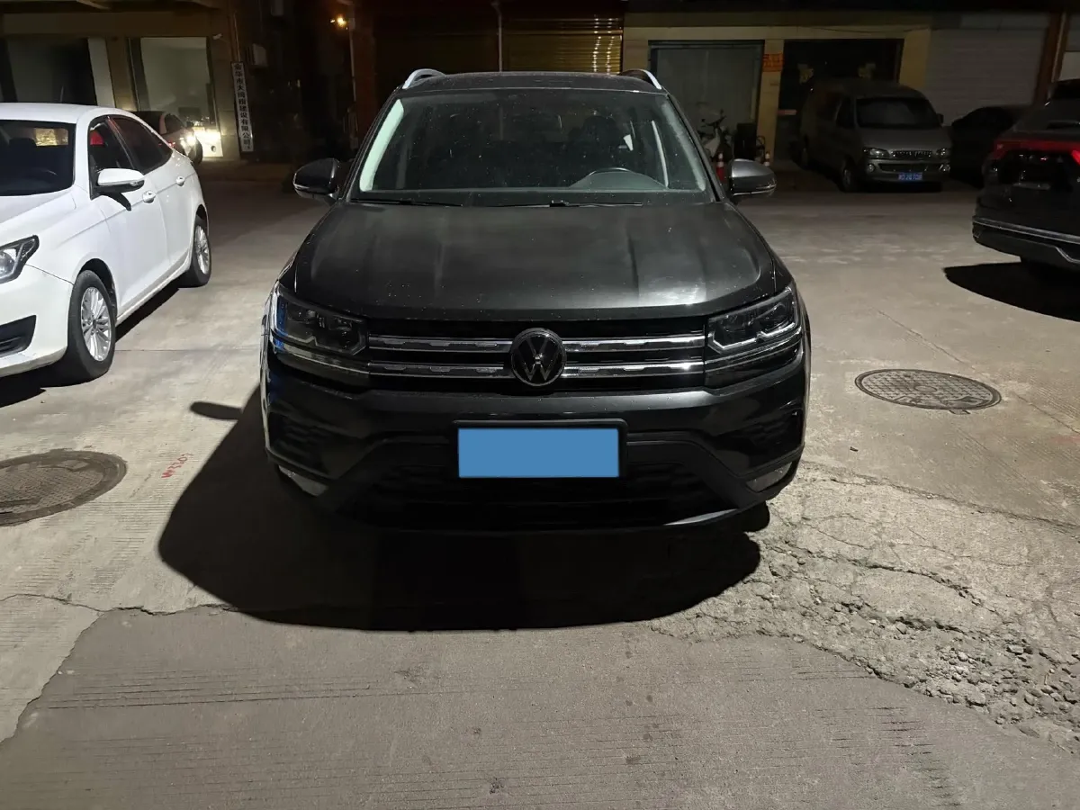 2021 Volkswagen Tharu 1.4T 150HP L4 7DCT,autocango,china used car exporter,china ev exporter,chinese used car exporter,chinese used ev exporter