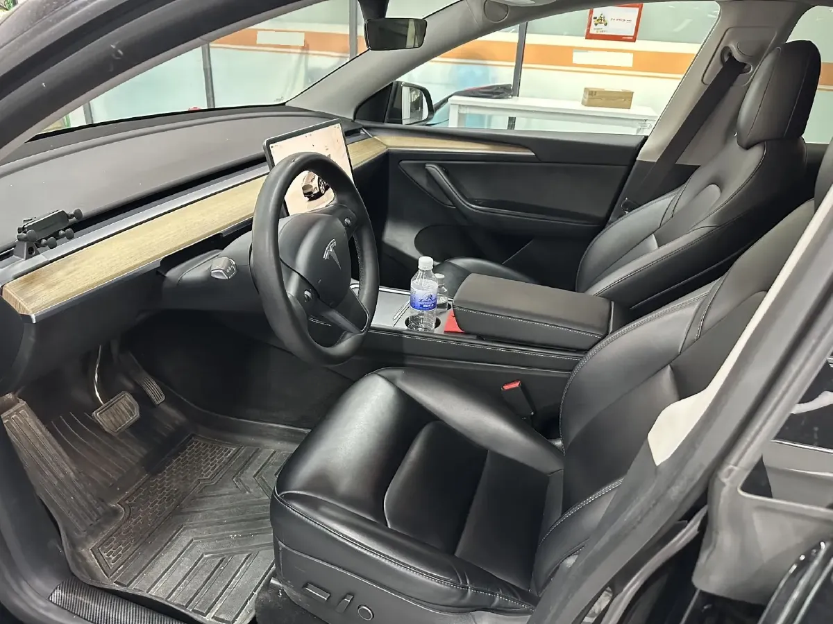 2022 Tesla Model Y BEV 60KWH,autocango,china used car exporter,china ev exporter,chinese used car exporter,chinese used ev exporter