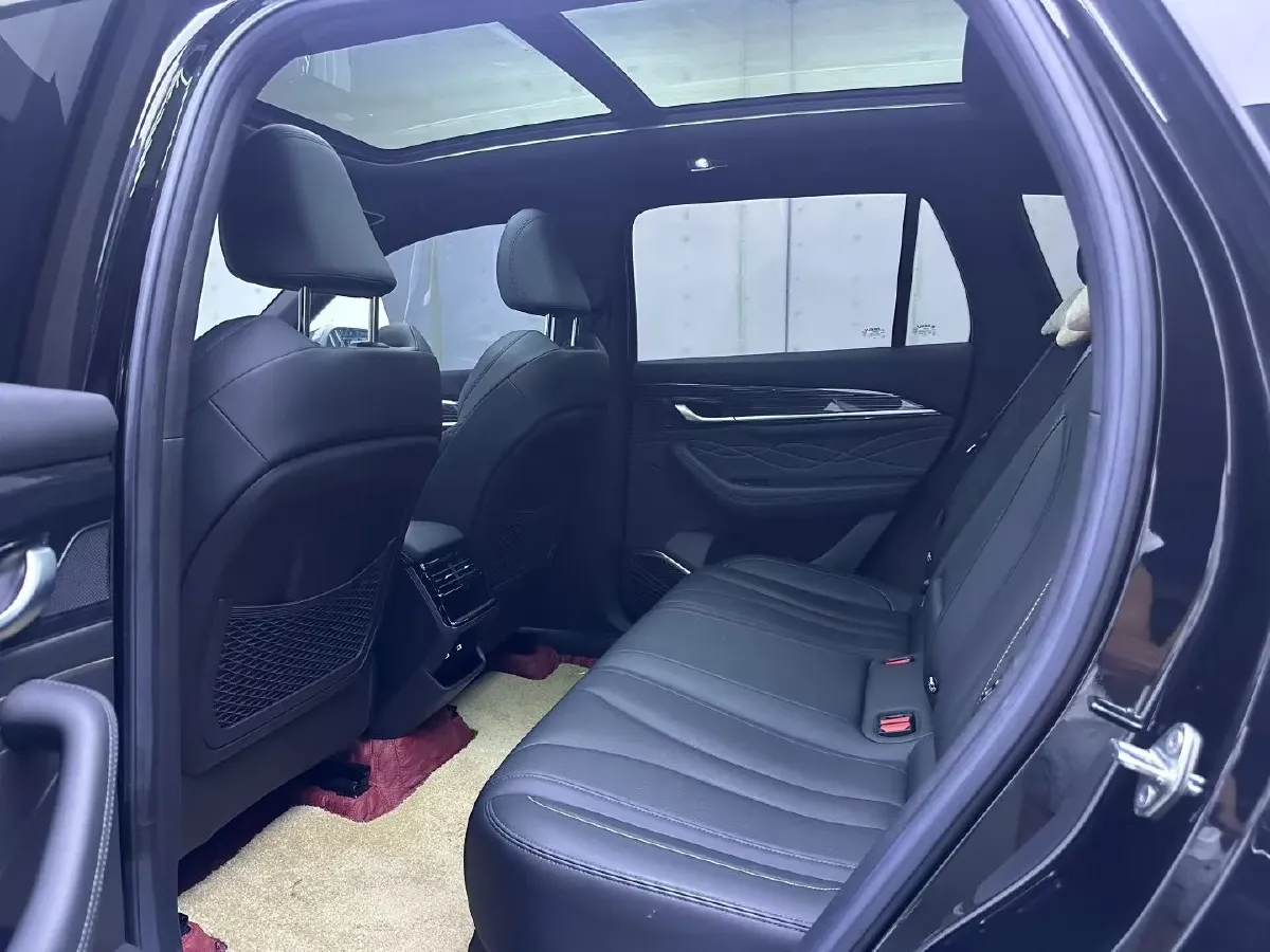 2024 Geely Monjaro 2.0T 218HP L4 7DCT,autocango,china used car exporter,china ev exporter,chinese used car exporter,chinese used ev exporter