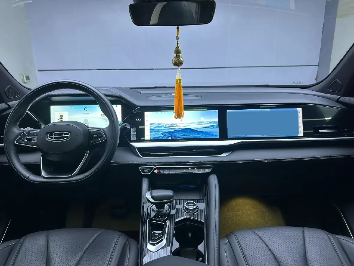 2024 Geely Monjaro 2.0T 218HP L4 7DCT,autocango,china used car exporter,china ev exporter,chinese used car exporter,chinese used ev exporter