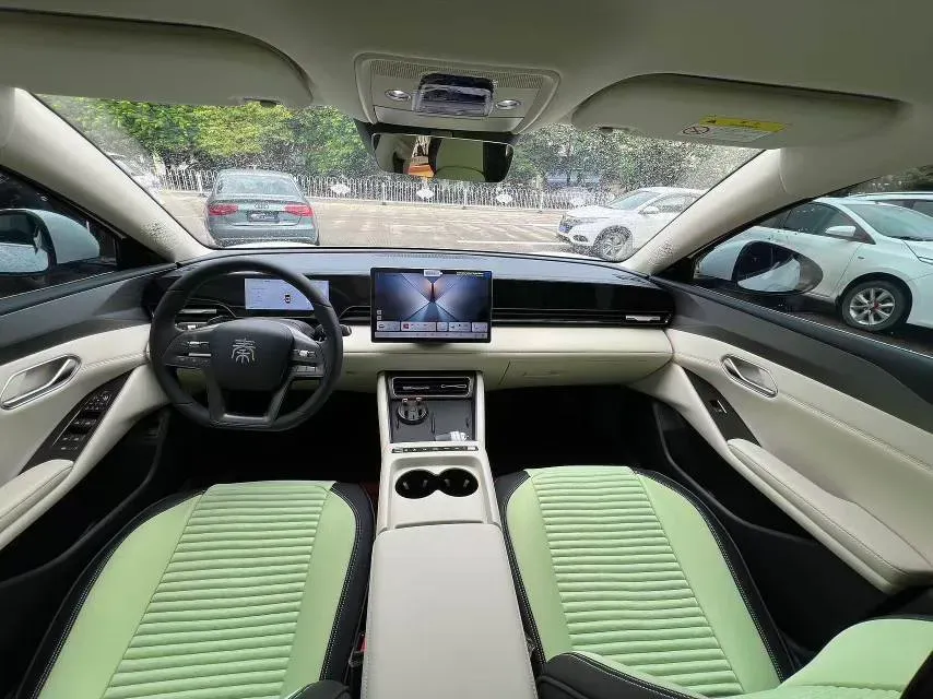 2025 BYD QinL BEV,autocango,china used car exporter,china ev exporter,chinese used car exporter,chinese used ev exporter