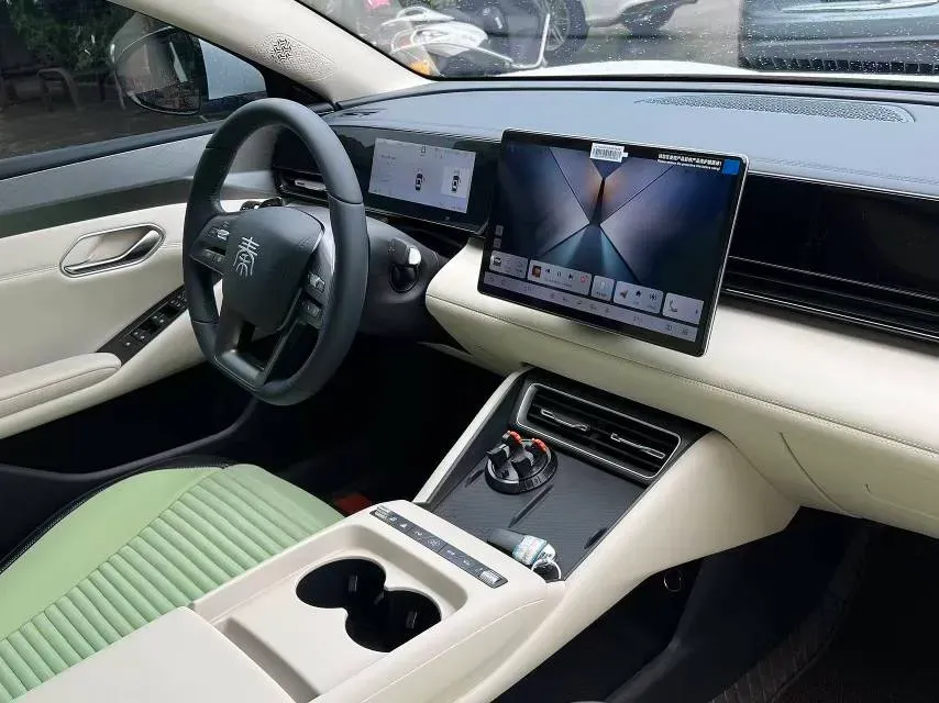 2025 BYD QinL BEV,autocango,china used car exporter,china ev exporter,chinese used car exporter,chinese used ev exporter