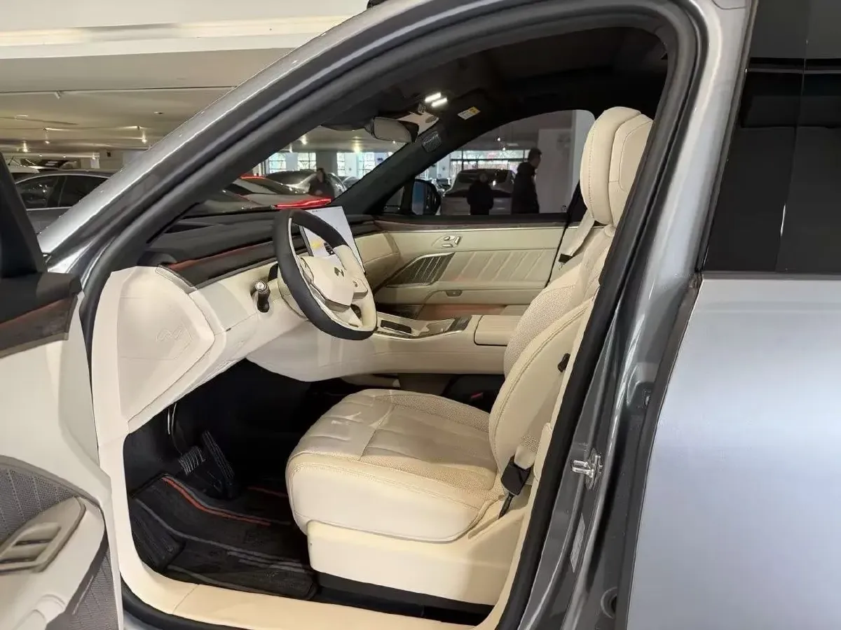 2025 ONVO L90 BEV,autocango,china used car exporter,china ev exporter,chinese used car exporter,chinese used ev exporter