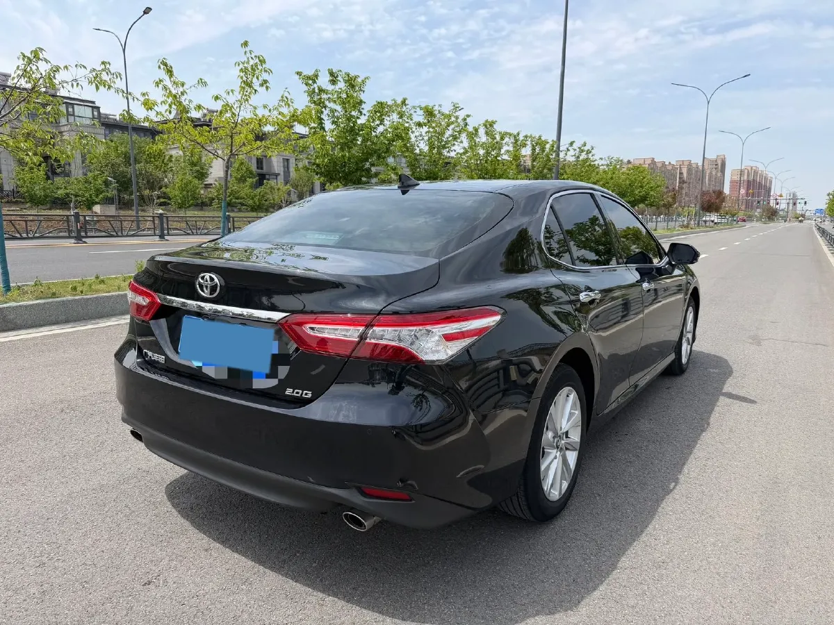 2023 Toyota Camry 2.0L 177HP L4 CVT,autocango,china used car exporter,china ev exporter,chinese used car exporter,chinese used ev exporter