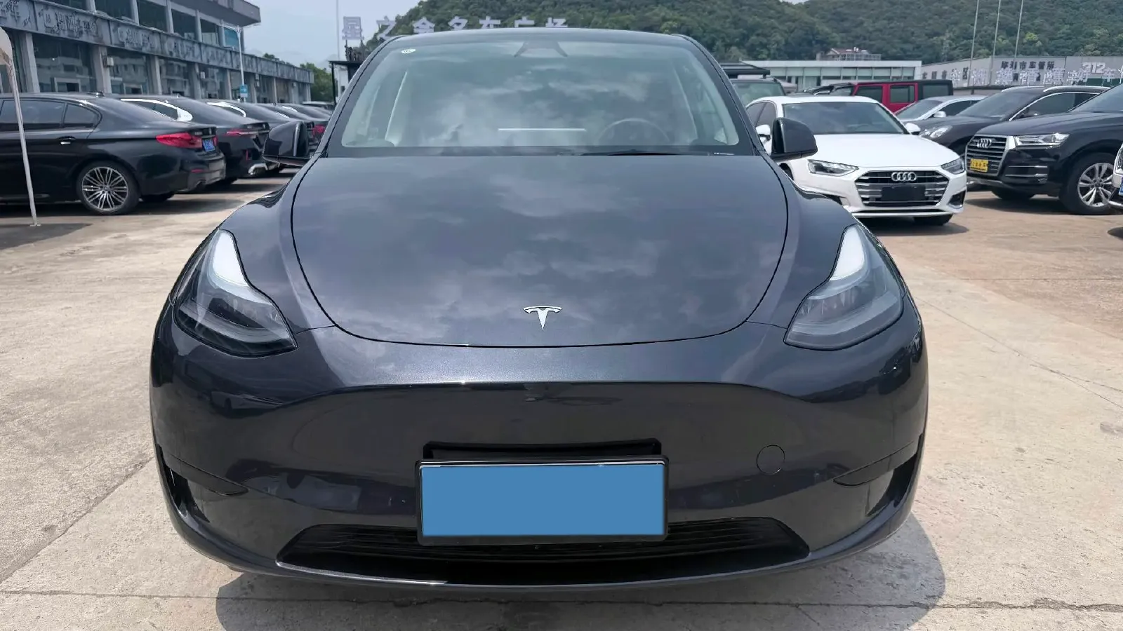 2024 Iveco OuSheng BEV 77.28KWH,autocango,china used car exporter,china ev exporter,chinese used car exporter,chinese used ev exporter