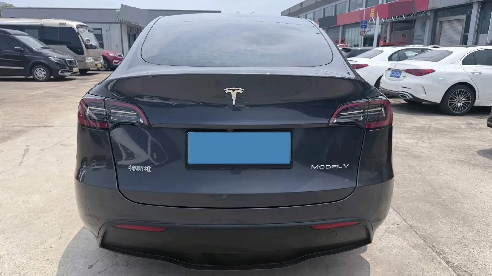 2024 Iveco OuSheng BEV 77.28KWH,autocango,china used car exporter,china ev exporter,chinese used car exporter,chinese used ev exporter