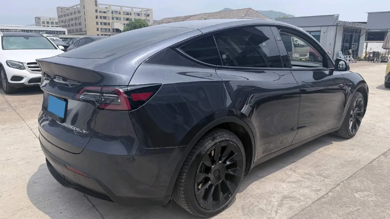 2024 Iveco OuSheng BEV 77.28KWH,autocango,china used car exporter,china ev exporter,chinese used car exporter,chinese used ev exporter