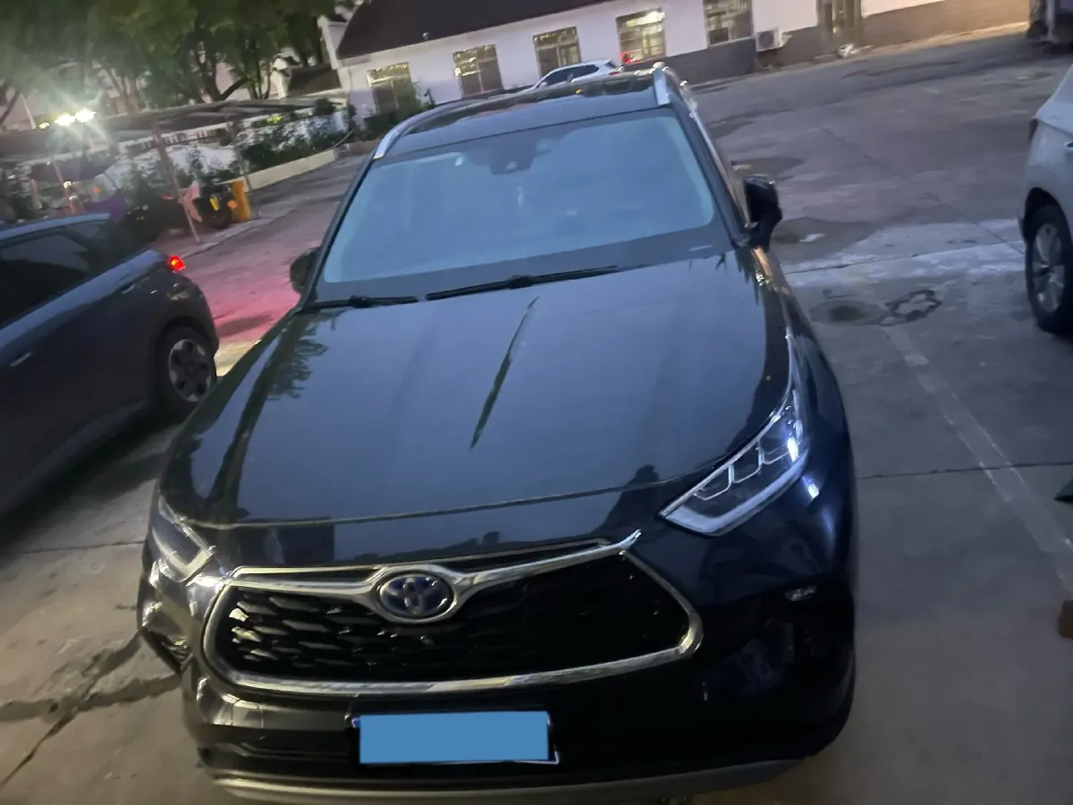2022 Toyota Highlander 2.5L 192HP L4 E-CVT Hybrid,autocango,china used car exporter,china ev exporter,chinese used car exporter,chinese used ev exporter