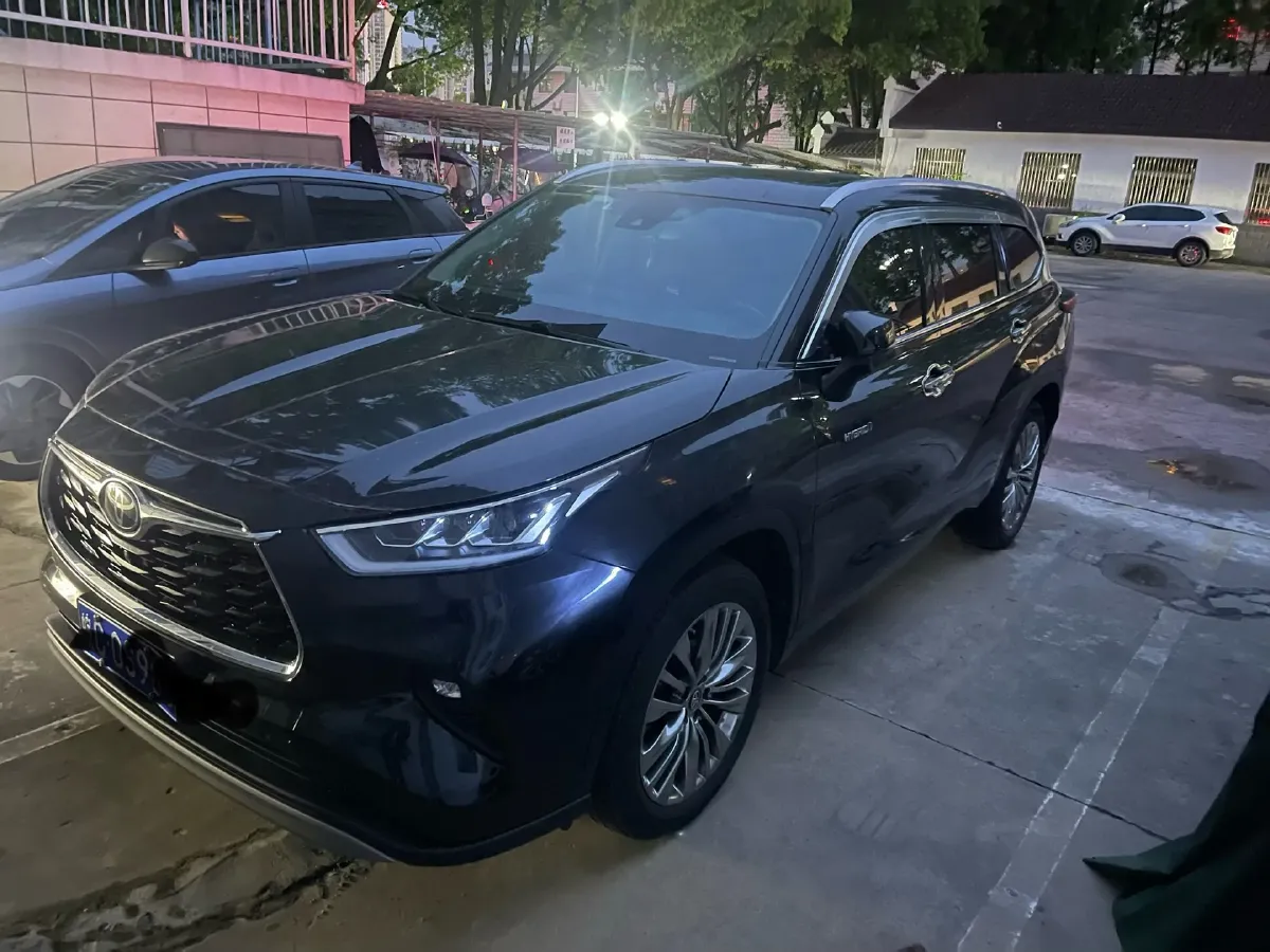 2022 Toyota Highlander 2.5L 192HP L4 E-CVT Hybrid,autocango,china used car exporter,china ev exporter,chinese used car exporter,chinese used ev exporter