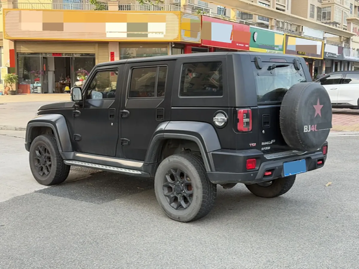 2021 Beijing BJ40 2.0T 163HP L4 8AT,autocango,china used car exporter,china ev exporter,chinese used car exporter,chinese used ev exporter