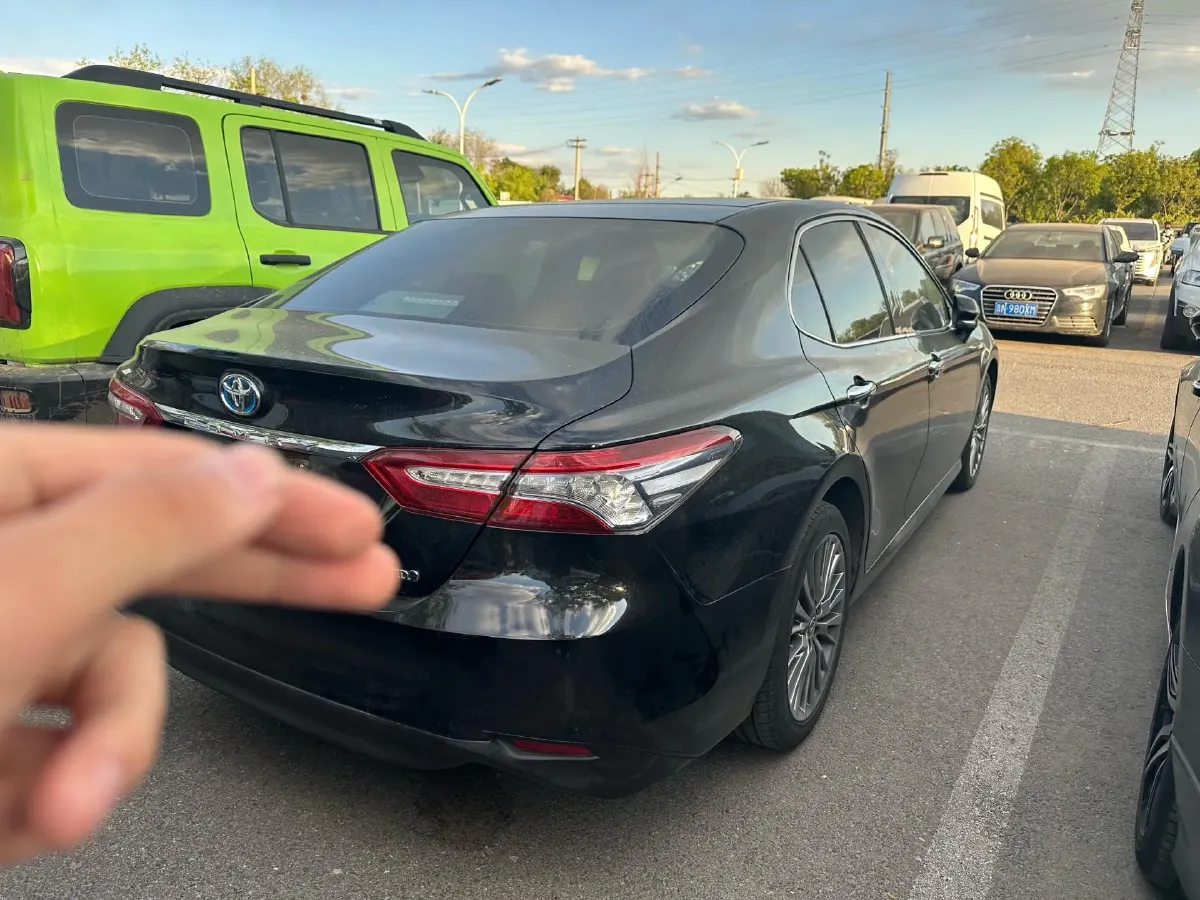 2019 Toyota Camry 2.5L 178HP L4 E-CVT Hybrid,autocango,china used car exporter,china ev exporter,chinese used car exporter,chinese used ev exporter