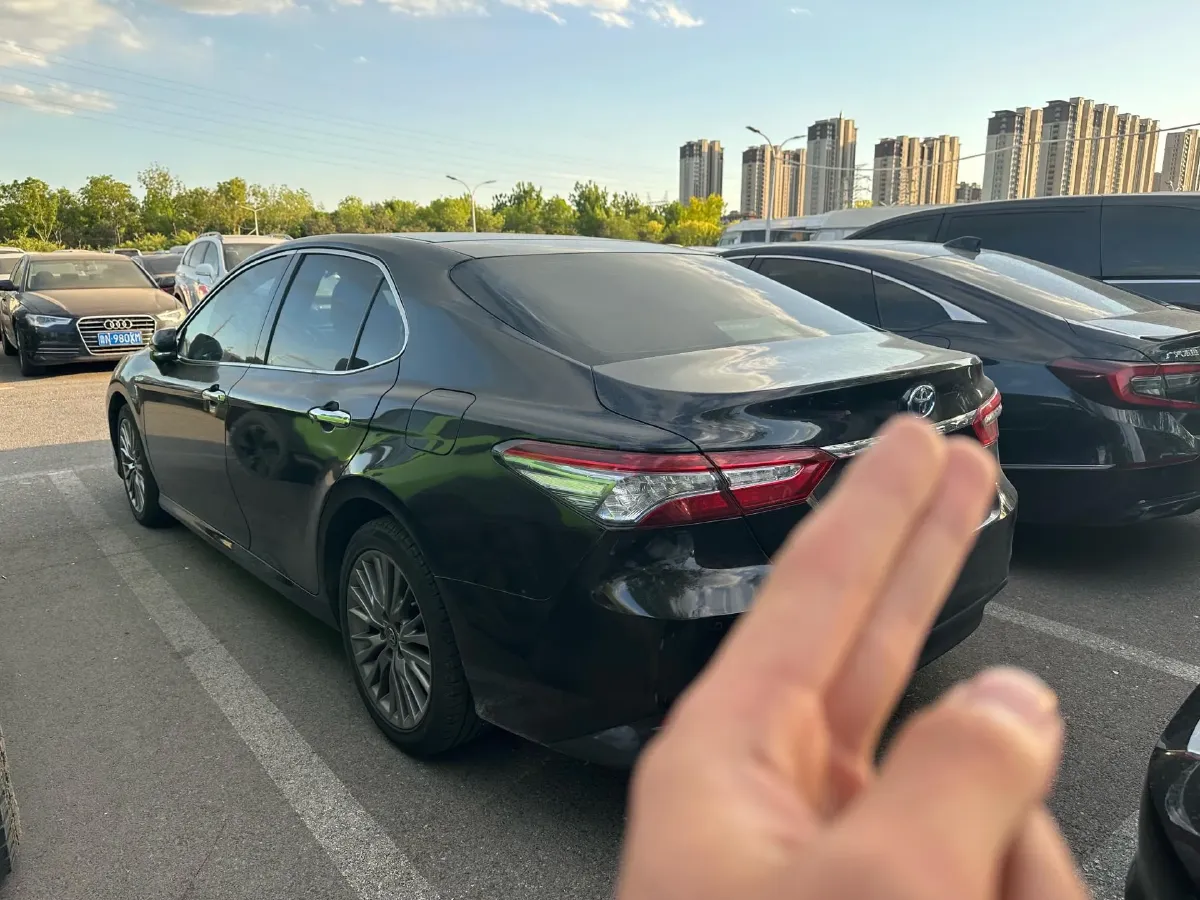 2019 Toyota Camry 2.5L 178HP L4 E-CVT Hybrid,autocango,china used car exporter,china ev exporter,chinese used car exporter,chinese used ev exporter