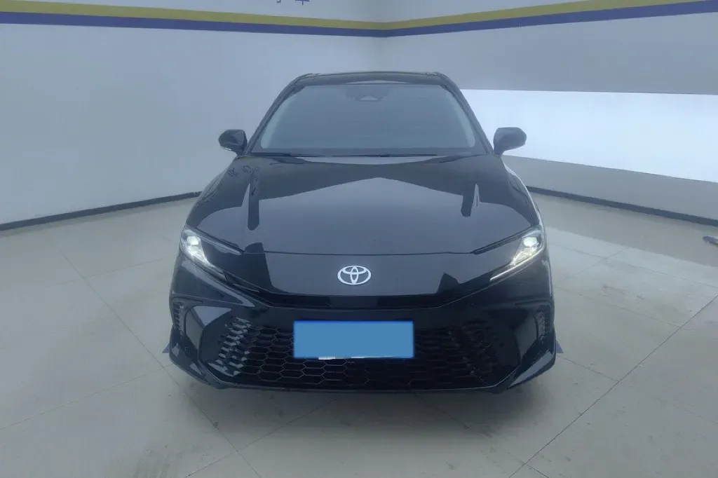 2026 Toyota Camry 2.0L 152HP L4 E-CVT Hybrid,autocango,china used car exporter,china ev exporter,chinese used car exporter,chinese used ev exporter