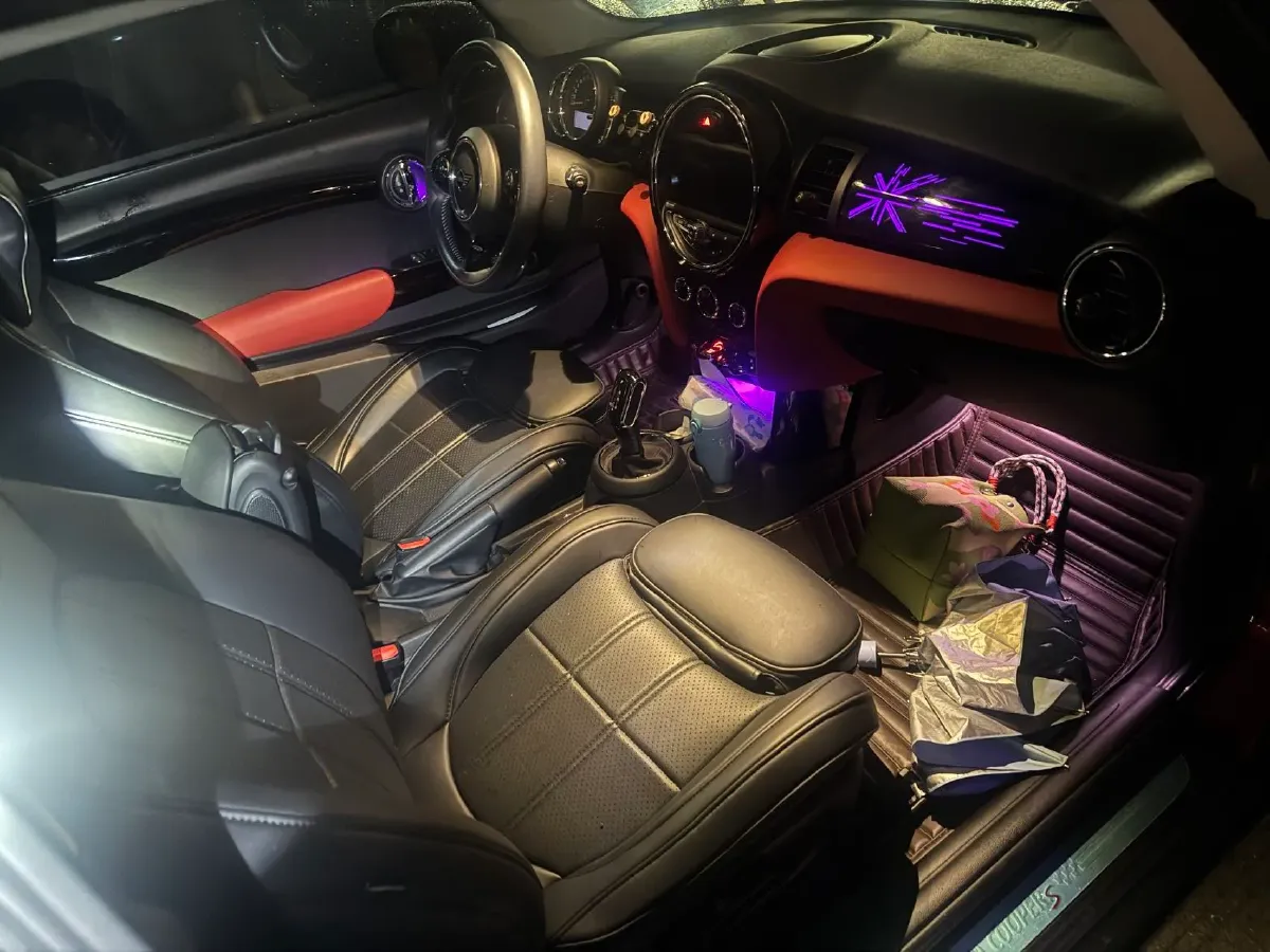 2020 MINI MINI 2.0T 192HP L4 7DCT,autocango,china used car exporter,china ev exporter,chinese used car exporter,chinese used ev exporter