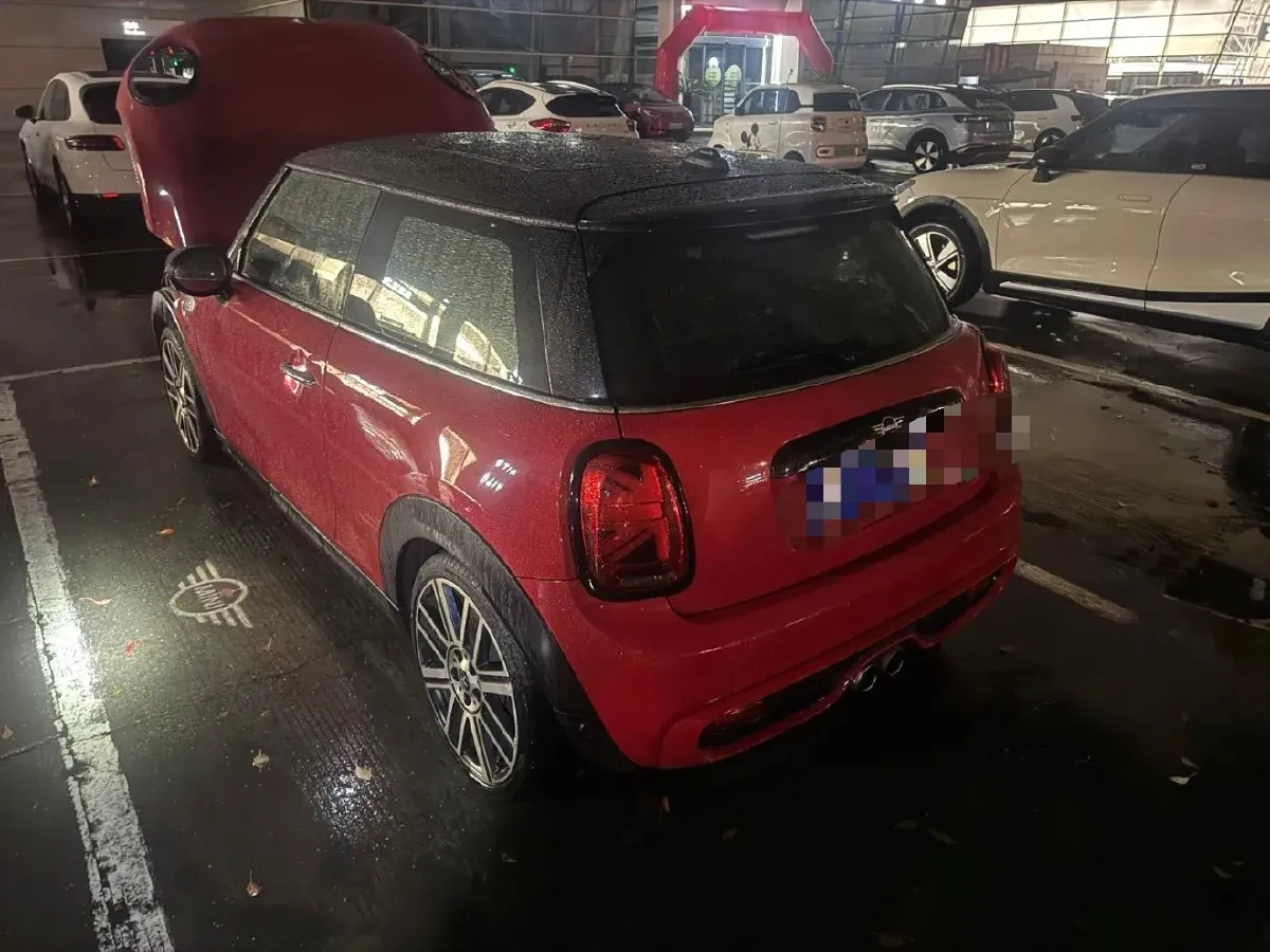 2020 MINI MINI 2.0T 192HP L4 7DCT,autocango,china used car exporter,china ev exporter,chinese used car exporter,chinese used ev exporter