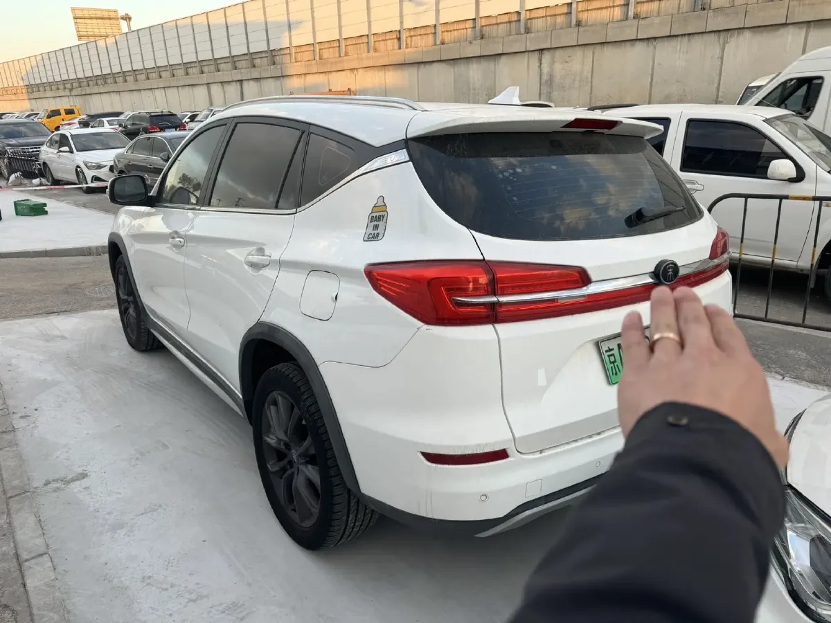 2019 BYD Song BEV 61.9KWH,autocango,china used car exporter,china ev exporter,chinese used car exporter,chinese used ev exporter