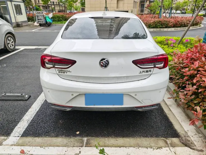 2020 Buick Regal 1.5T 169HP L4 9AT,autocango,china used car exporter,china ev exporter,chinese used car exporter,chinese used ev exporter