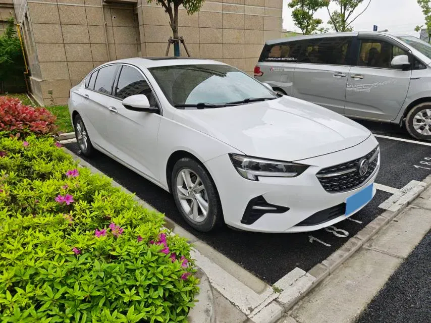 2020 Buick Regal 1.5T 169HP L4 9AT,autocango,china used car exporter,china ev exporter,chinese used car exporter,chinese used ev exporter