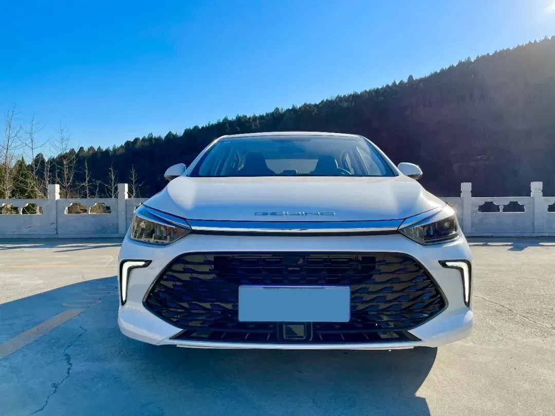 2021 BeiJing Auto U5 Plus 1.5L 113HP L4 CVT,autocango,china used car exporter,china ev exporter,chinese used car exporter,chinese used ev exporter