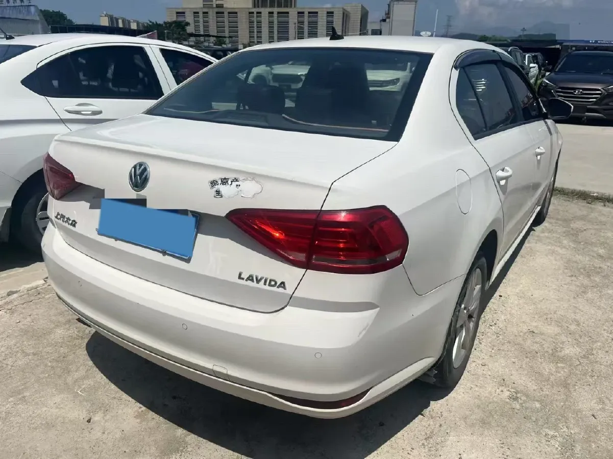 2017 Volkswagen Lavida 1.6L 110HP L4 6AT,autocango,china used car exporter,china ev exporter,chinese used car exporter,chinese used ev exporter