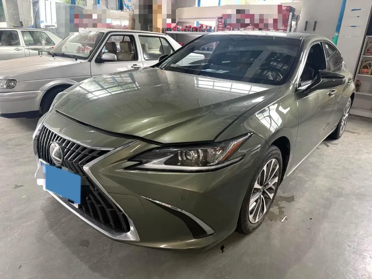 2022 Lexus ES 2.0L 173HP L4 CVT,autocango,china used car exporter,china ev exporter,chinese used car exporter,chinese used ev exporter