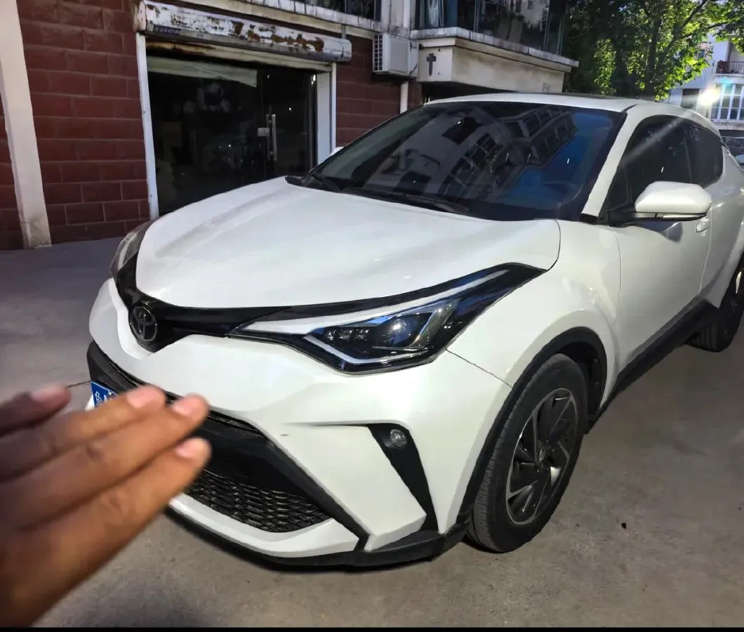 2021 Toyota C-HR 2.0L 171HP L4 CVT,autocango,china used car exporter,china ev exporter,chinese used car exporter,chinese used ev exporter
