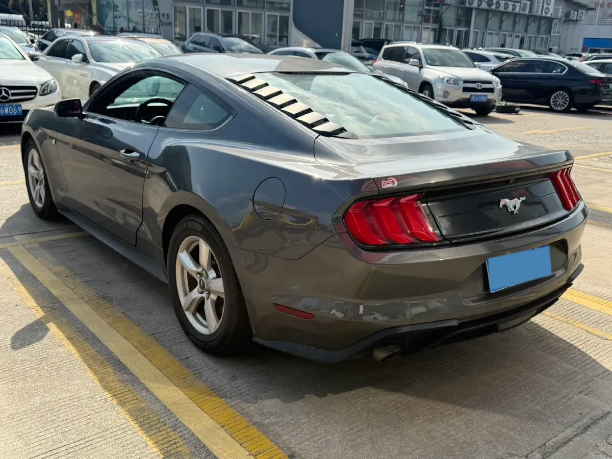 2018 Mitsubishi Pajero 3.0L 174HP V6 5AT,autocango,china used car exporter,china ev exporter,chinese used car exporter,chinese used ev exporter