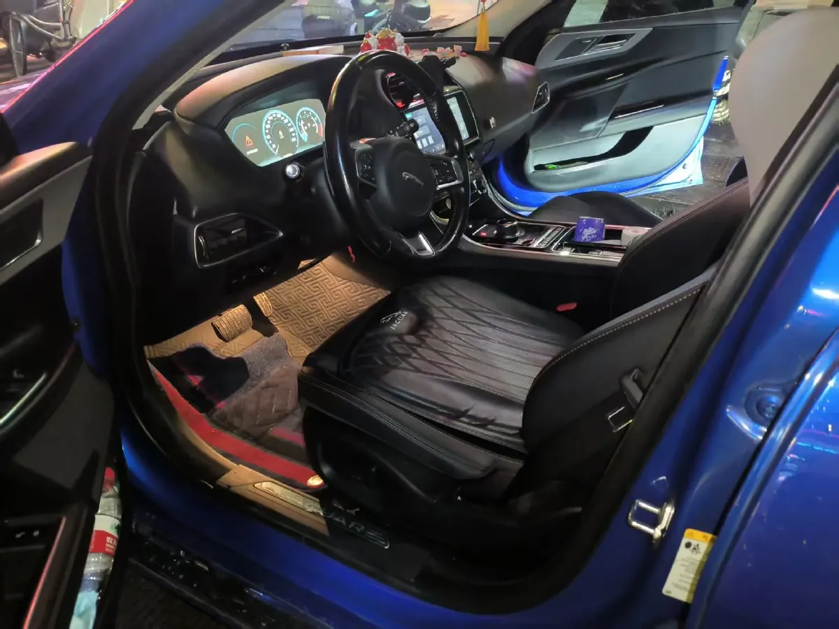 2018 Jaguar XEL 2.0T 200HP L4 8AT,autocango,china used car exporter,china ev exporter,chinese used car exporter,chinese used ev exporter