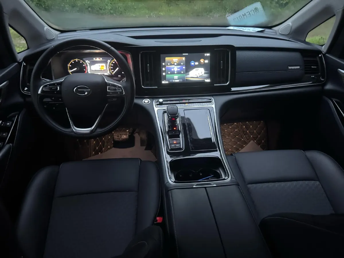 2023 GAC Trumpchi M8 2.0T 252HP L4 8AT,autocango,china used car exporter,china ev exporter,chinese used car exporter,chinese used ev exporter