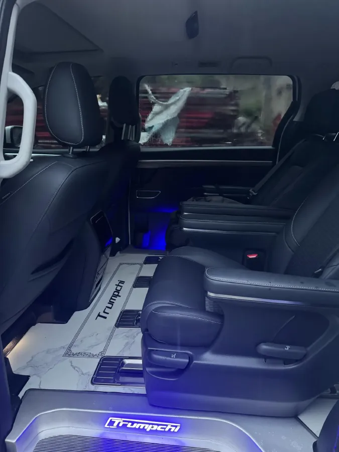 2023 GAC Trumpchi M8 2.0T 252HP L4 8AT,autocango,china used car exporter,china ev exporter,chinese used car exporter,chinese used ev exporter