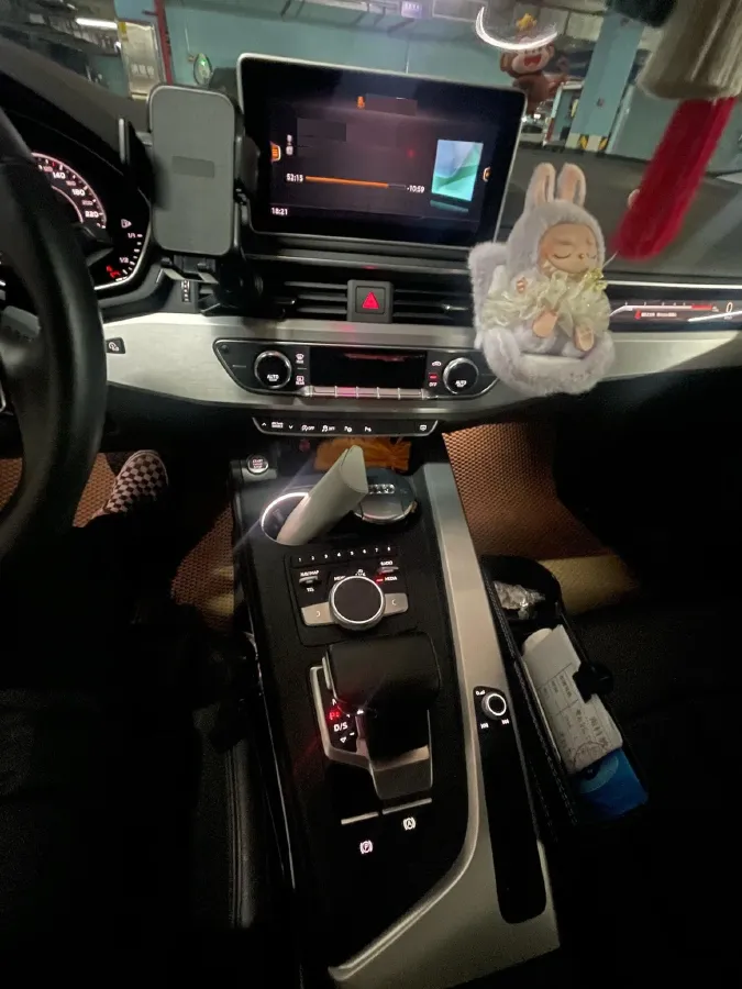 2019 Lexus UX 2.0L 146HP L4 E-CVT Hybrid,autocango,china used car exporter,china ev exporter,chinese used car exporter,chinese used ev exporter