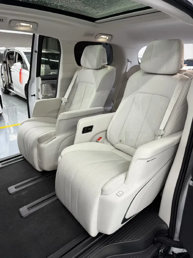 2024 Buick GL8 1.5T 180HP L4 2DHT PHEV 24.4KWH,autocango,china used car exporter,china ev exporter,chinese used car exporter,chinese used ev exporter