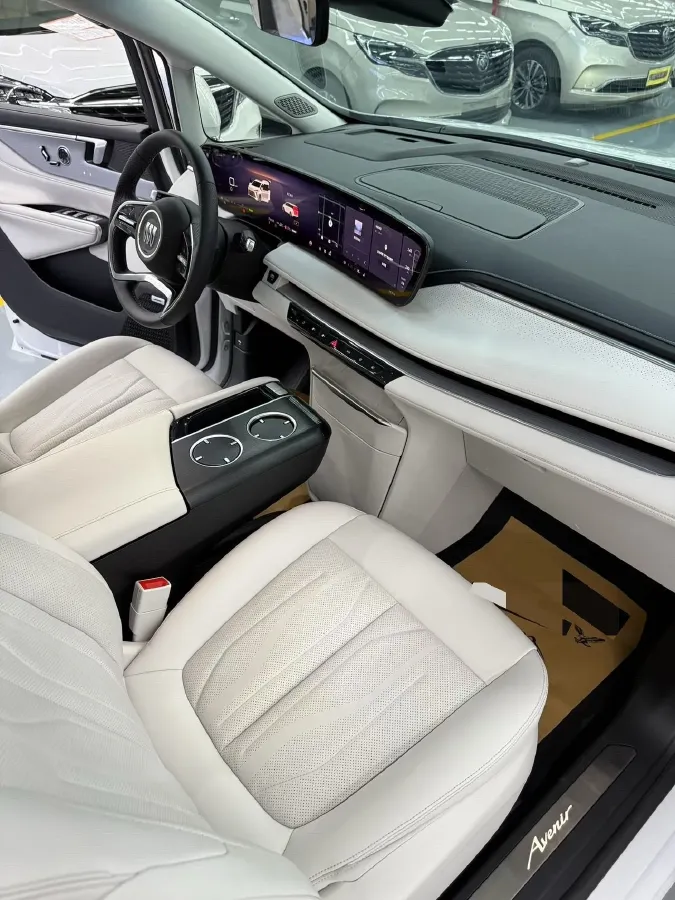 2024 Buick GL8 1.5T 180HP L4 2DHT PHEV 24.4KWH,autocango,china used car exporter,china ev exporter,chinese used car exporter,chinese used ev exporter