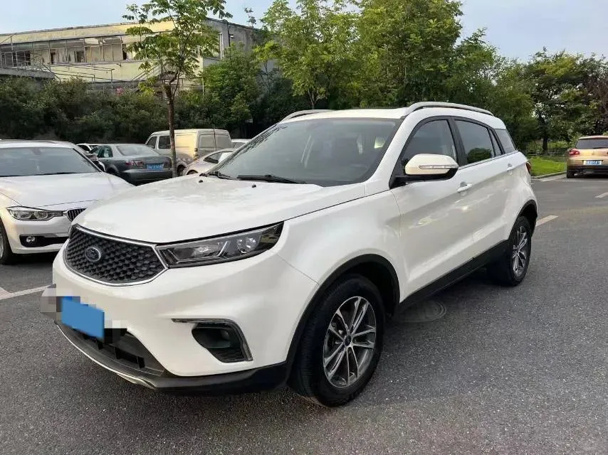 2019 Ford Kuga 2.0T 237HP L4 6AT,autocango,china used car exporter,china ev exporter,chinese used car exporter,chinese used ev exporter