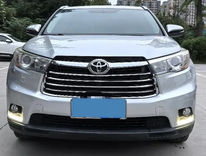 2018 Toyota Highlander 2.0T 220HP L4 6AT,autocango,china used car exporter,china ev exporter,chinese used car exporter,chinese used ev exporter