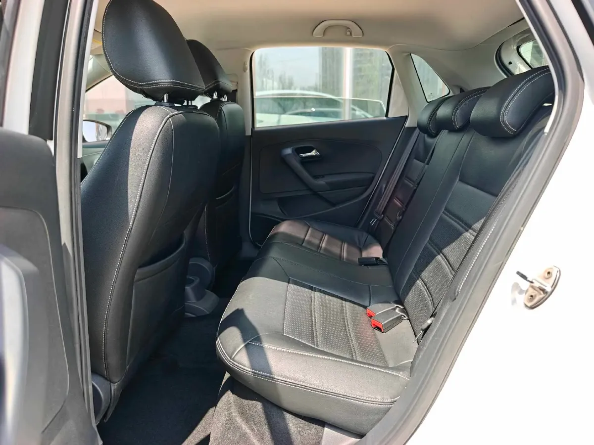 2018 ChangAn Eado 1.6L 128HP L4 6AT,autocango,china used car exporter,china ev exporter,chinese used car exporter,chinese used ev exporter