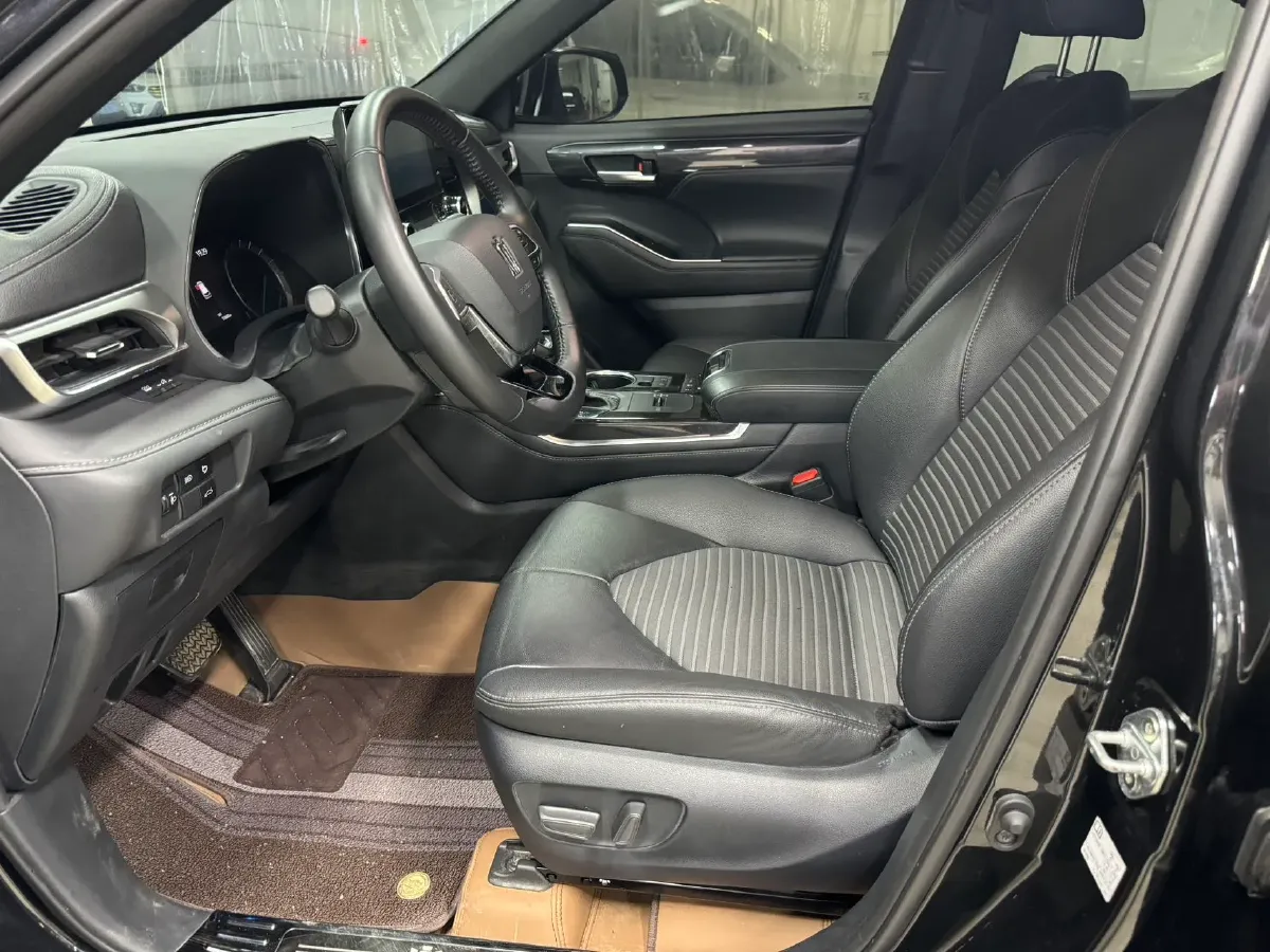 2022 Toyota Crown Kluger 2.5L 192HP L4 E-CVT Hybrid,autocango,china used car exporter,china ev exporter,chinese used car exporter,chinese used ev exporter