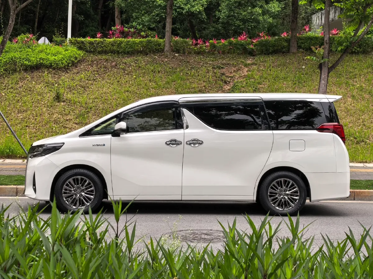 2019 Toyota Alphard 2.5L 117HP L4 E-CVT Hybrid,autocango,china used car exporter,china ev exporter,chinese used car exporter,chinese used ev exporter