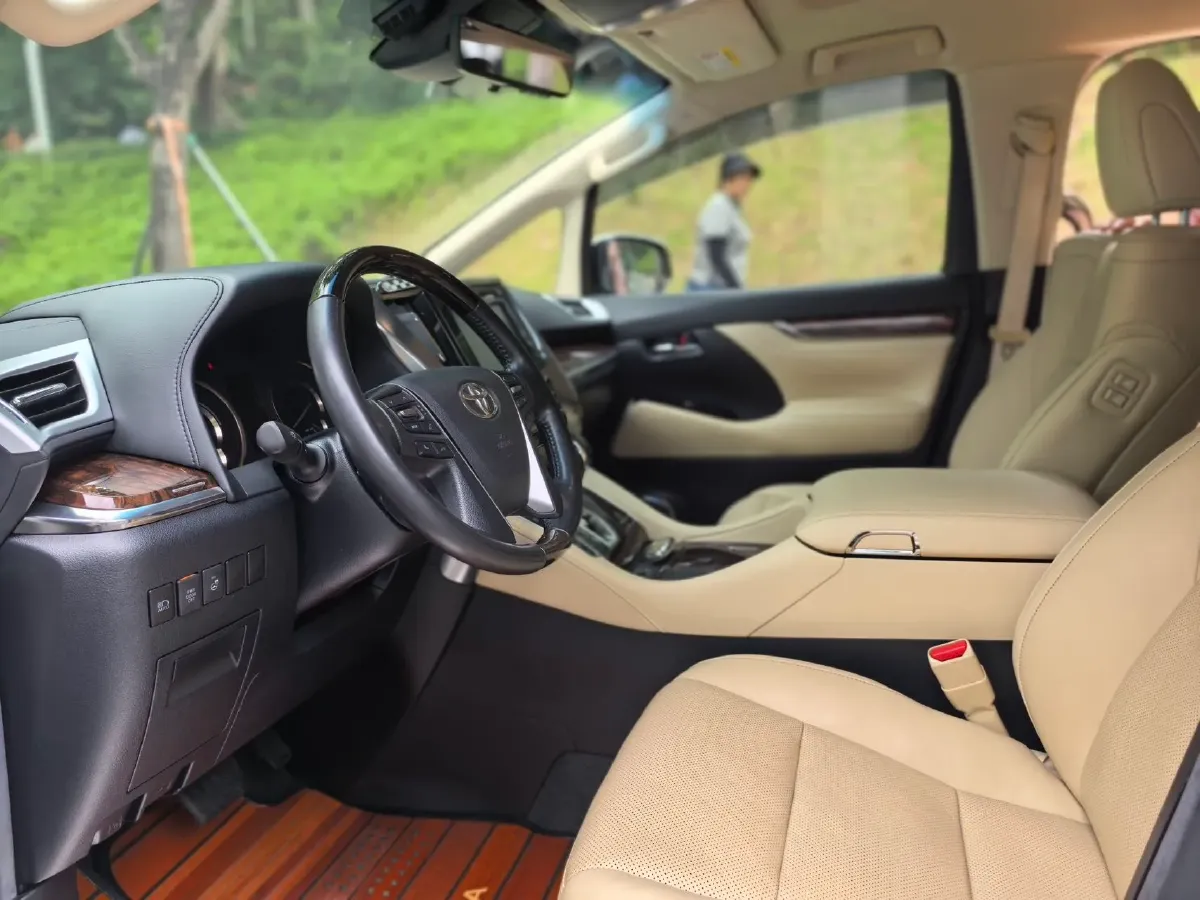 2019 Toyota Alphard 2.5L 117HP L4 E-CVT Hybrid,autocango,china used car exporter,china ev exporter,chinese used car exporter,chinese used ev exporter